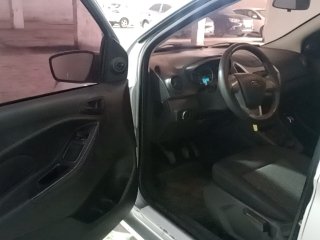 FORD KA SE 1.0 HA C Porta e interior motorista