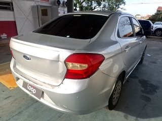 FORD KA SE 1.5 SD B Traseira Passageiro