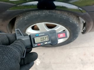 GM ASTRA HB 2P ADVANTAGE Pneu dianteiro dir.