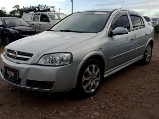 GM ASTRA HB 4P ADVANTAGE Frente Motorista