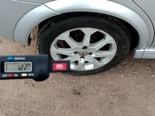 GM ASTRA HB 4P ADVANTAGE Pneu traseiro dir.