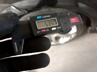 GM ASTRA HB 4P ADVANTAGE Pneu traseiro dir.