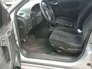 GM ASTRA HB 4P ADVANTAGE Porta e interior motorista