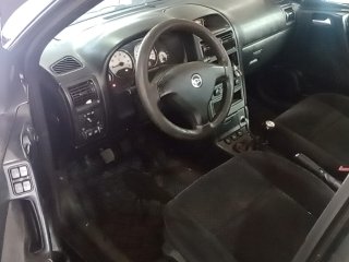 GM ASTRA HB 4P ADVANTAGE Porta e interior motorista