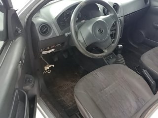 GM CELTA 4P SPIRIT Porta e interior motorista