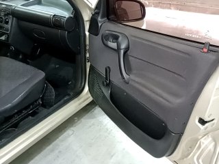 GM CLASSIC LIFE Porta e interior passageiro