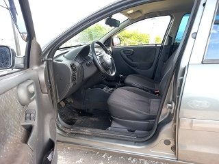 GM CORSA HATCH MAXX Porta e interior motorista