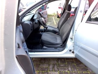 GM CORSA HATCH MAXX Porta e interior motorista