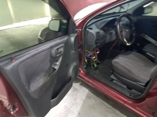 GM CORSA SEDAN MAXX Porta e interior motorista