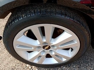 GM VECTRA HATCH 4P GT-X Pneu traseiro dir.