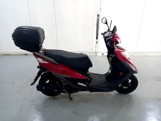 HAOJUE JTZ LINDY 125 Porta e interior passageiro