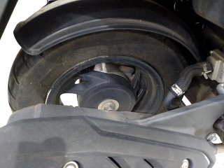 HAOJUE LINDY 125 Pneu traseiro dir.