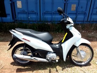 HONDA BIZ 110I Porta e interior passageiro