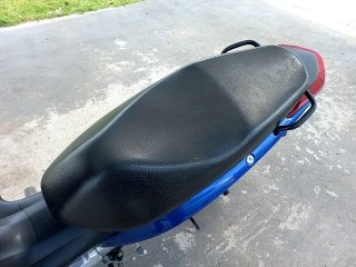 HONDA BIZ 125 Bancos traseiros