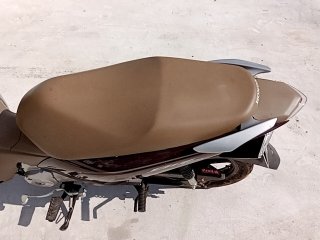 HONDA BIZ 125 Bancos traseiros