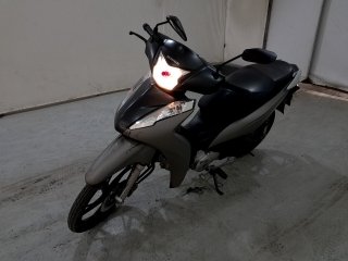 HONDA BIZ 125 Frente Motorista