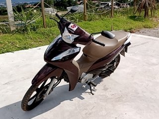 HONDA BIZ 125 Frente Motorista