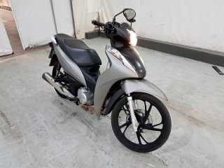 HONDA BIZ 125 Frente Passageiro