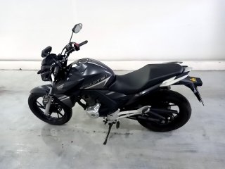 HONDA CB250F/TWISTER ABS Porta e interior motorista