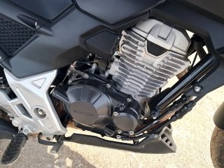 HONDA CB300F TWISTER CBS Porta malas