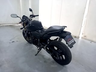 HONDA CB600F HORNET Traseira Motorista