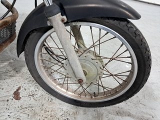 HONDA CG 125 CARGO KS Pneu dianteiro dir.