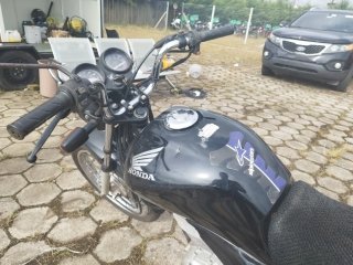 HONDA CG 125 FAN ES Porta e interior motorista