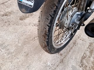 HONDA CG 150 FAN ESI Pneu traseiro dir.