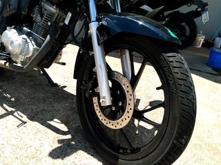 HONDA CG 160 FAN 160 Pneu dianteiro dir.