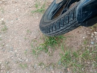 HONDA CG 160 FAN Pneu dianteiro dir.