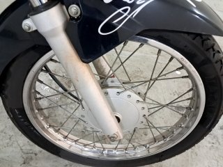 HONDA CG 160 START Pneu dianteiro dir.