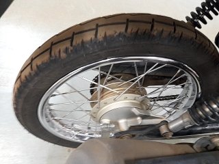 HONDA CG 160 START Pneu traseiro dir.