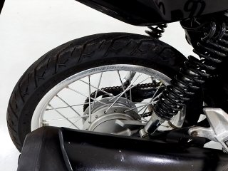 HONDA CG 160 START Pneu traseiro dir.