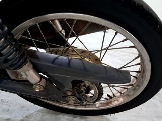 HONDA CG 160 START Pneu traseiro esq.