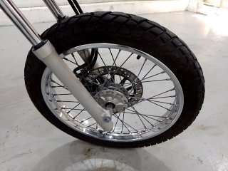 HONDA NXR160 BROS ESDD Pneu dianteiro dir.