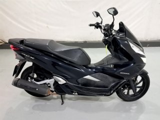 HONDA PCX 150 Porta e interior passageiro