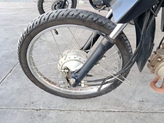 HONDA POP 110I ES Pneu dianteiro esq.