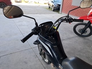 HONDA POP 110I ES Porta e interior motorista