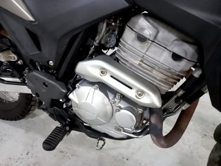 HONDA XRE 300 ABS Motor