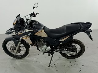 HONDA XRE 300 ABS Porta e interior motorista