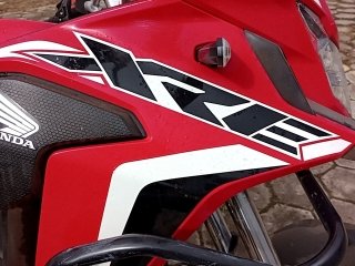 HONDA XRE 300 ABS Porta e interior passageiro