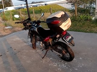 HONDA XRE 300 Traseira Motorista