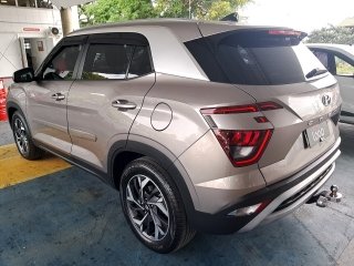 HYUNDAI CRETA1TA PLTINUM Traseira Motorista