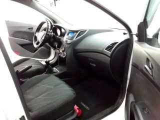 HYUNDAI HB20 1.0M COMFOR 1 4p Porta e interior passageiro