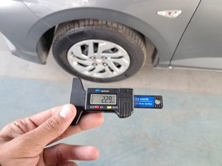 HYUNDAI HB20 10M SENSE Pneu dianteiro dir.