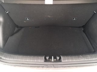 HYUNDAI HB20 10M SENSE Porta malas
