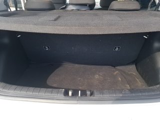 HYUNDAI HB20 10M SENSE Porta malas