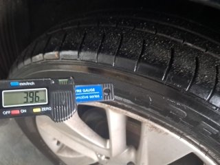 HYUNDAI HB20S 1.0M COMF Pneu dianteiro dir.