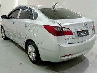 HYUNDAI HB20S 1.0M COMF Traseira Motorista