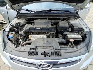 HYUNDAI I30 2.0 Motor